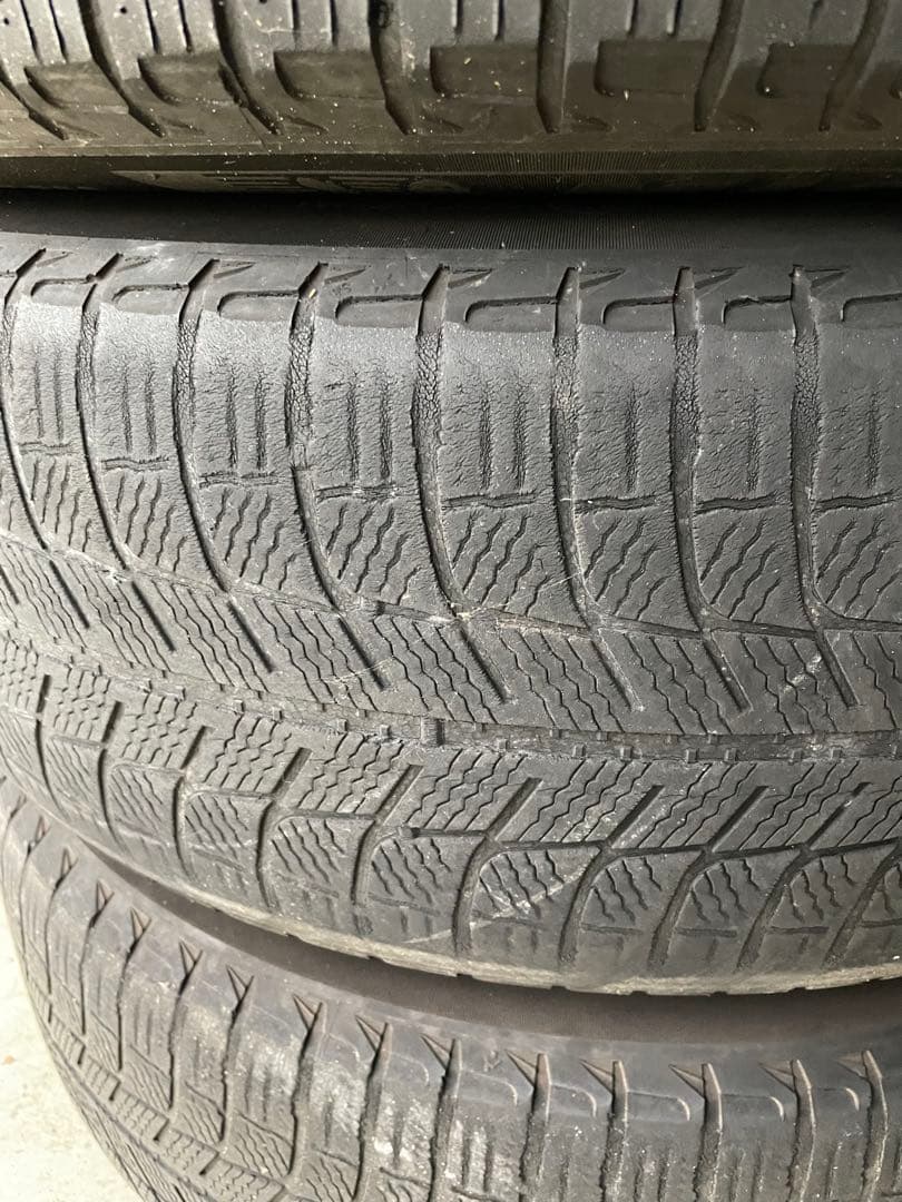 JEEPレネゲード チェロキー スタッドレス ホイール 4本雪道ジープ