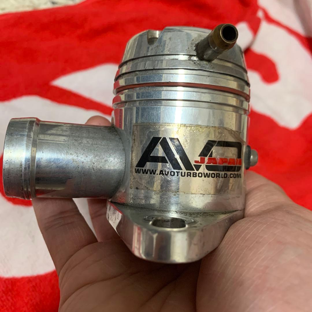 AVO TURBOWORLDアルミ製 ブローオフバルブ レガシィBP5