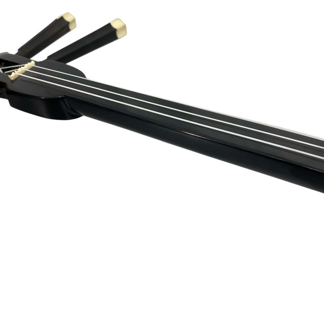 【美品】沖縄三線 三味線 人工革 合皮 ヘビ柄　ハードケース付 民族楽器 弦楽器