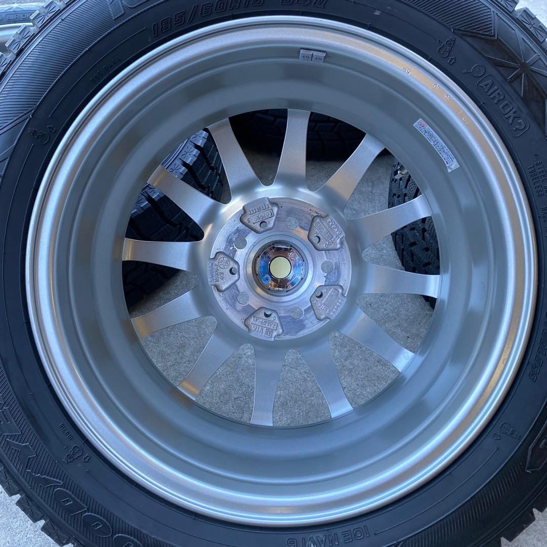 中古バリ溝グッドイヤースタッドレスセット185/60R15旧型シエンタ　送料無料