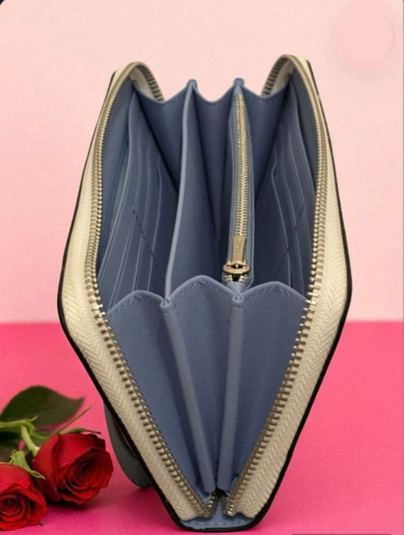 COACH 長財布 ロゴ入りホワイト/ネイビー【新品】