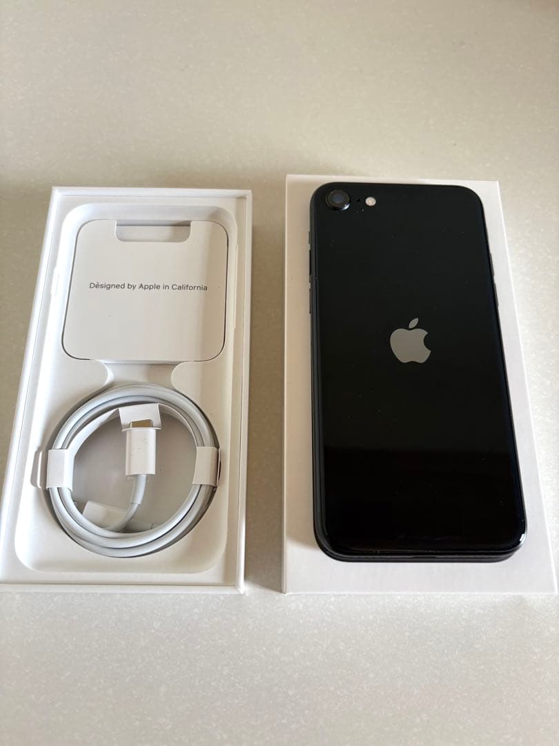 iPhone SE 第3世代 128GB SIMフリー ミッドナイト