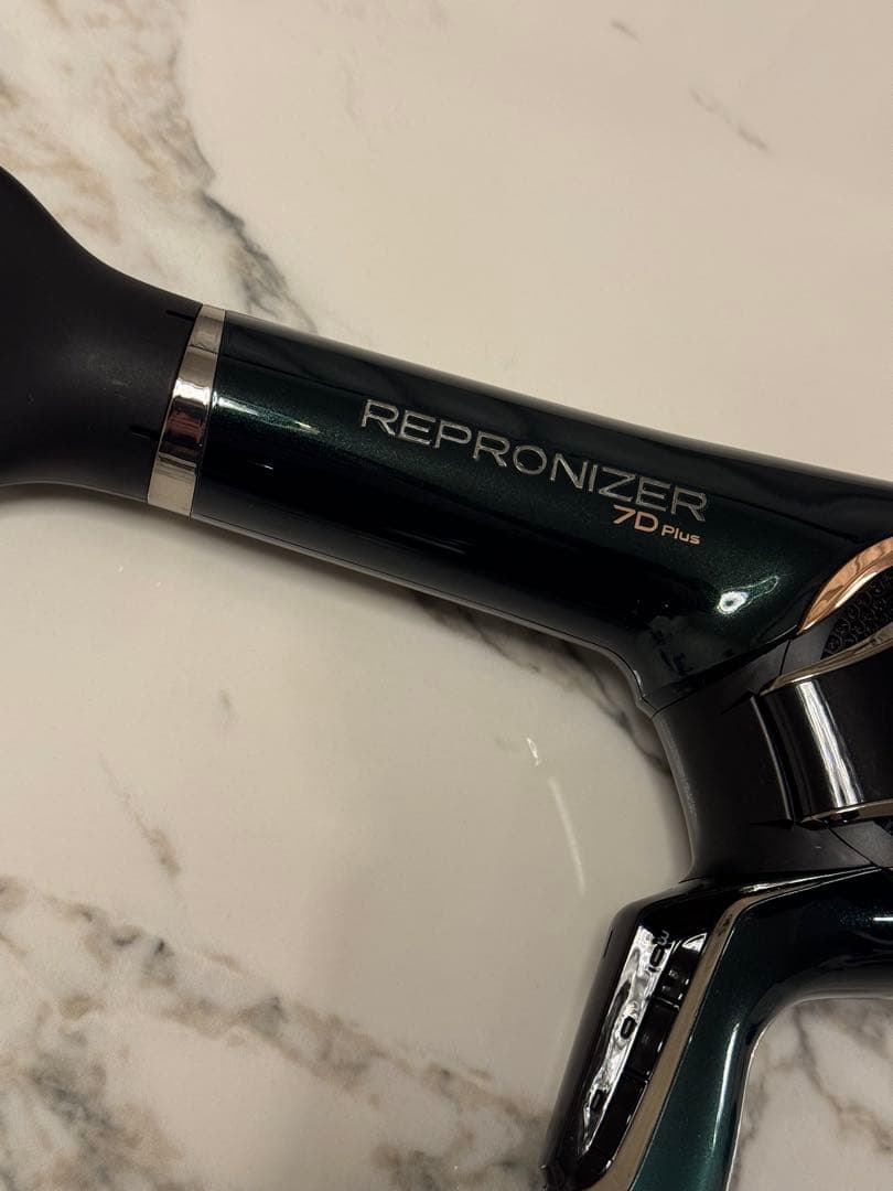 レプロナイザー　7D Plus ヘアドライヤー