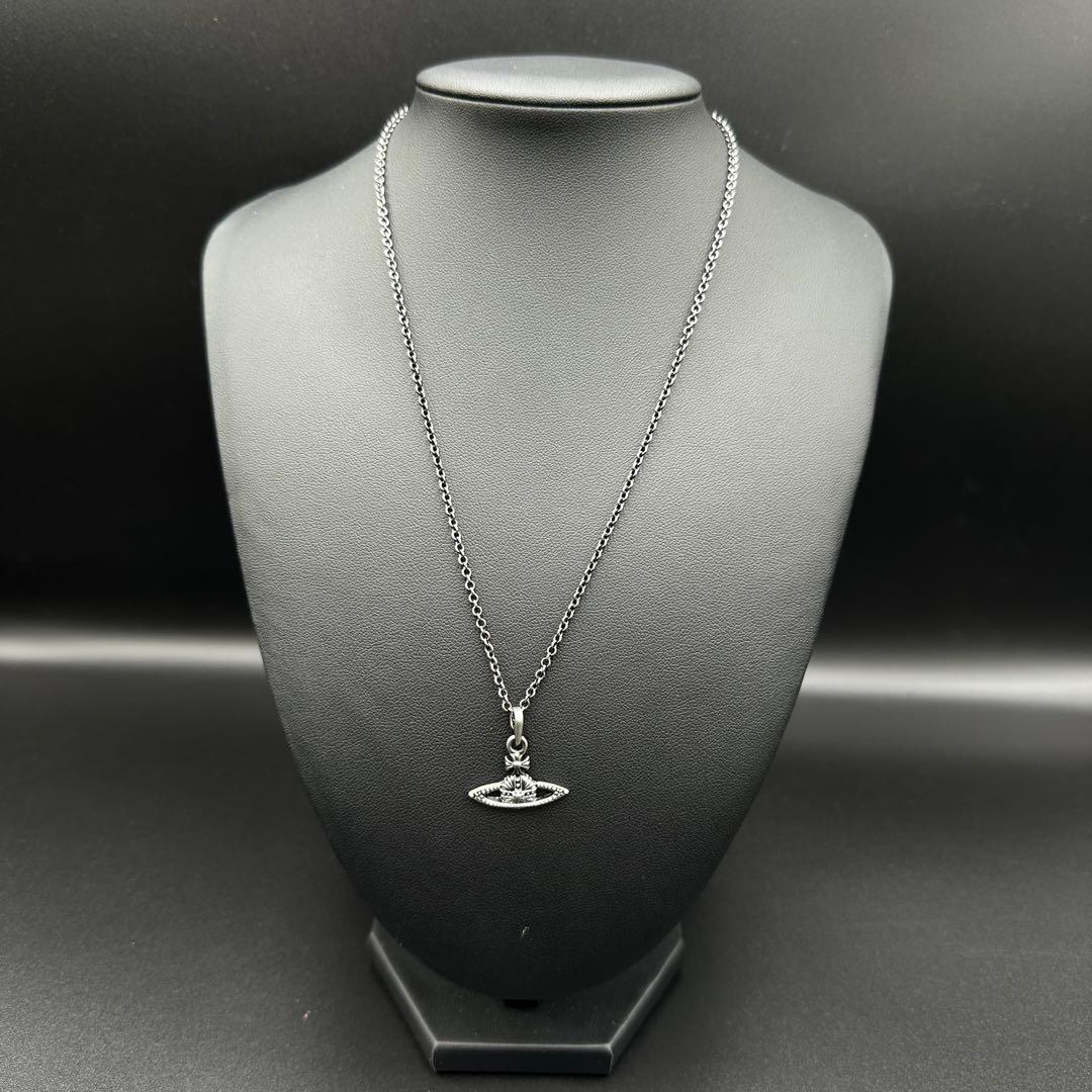 Vivienne Westwood ネックレス シルバー ブラック色 r8183