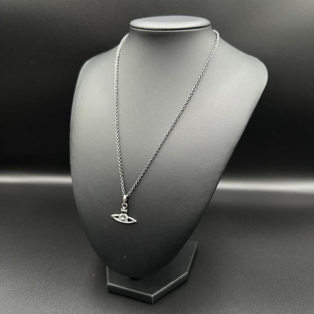 Vivienne Westwood ネックレス シルバー ブラック色 r8183