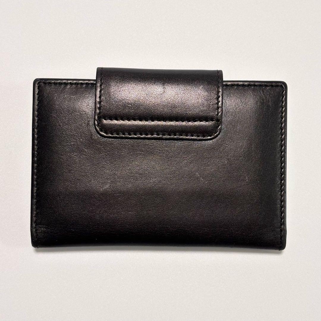 サルヴァトーレフェラガモ 名刺入れ カードケース ガンチーニ シルバー金具 本革