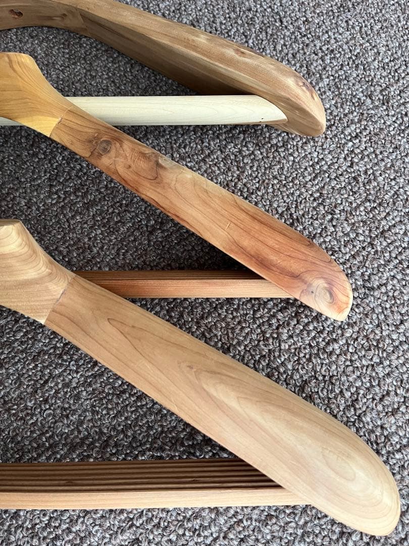 無印　レッドシダーハンガー　15＋3本セット