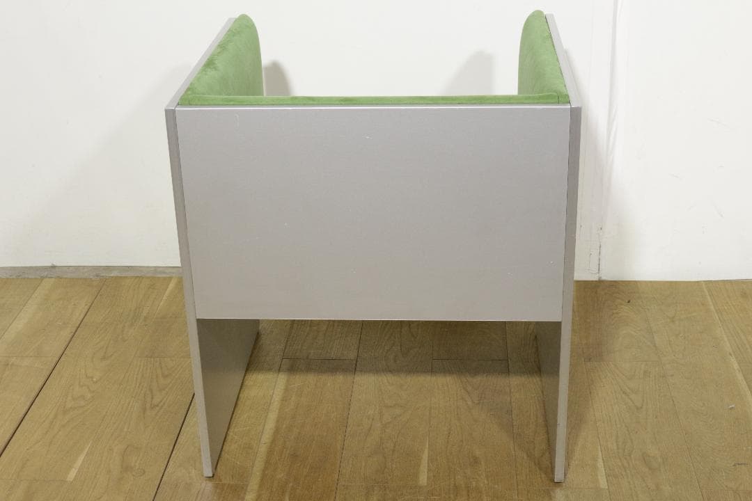 y*u様 Cassinaカッシーナ★スリムソファ★1人掛け★エアーフレーム★２４