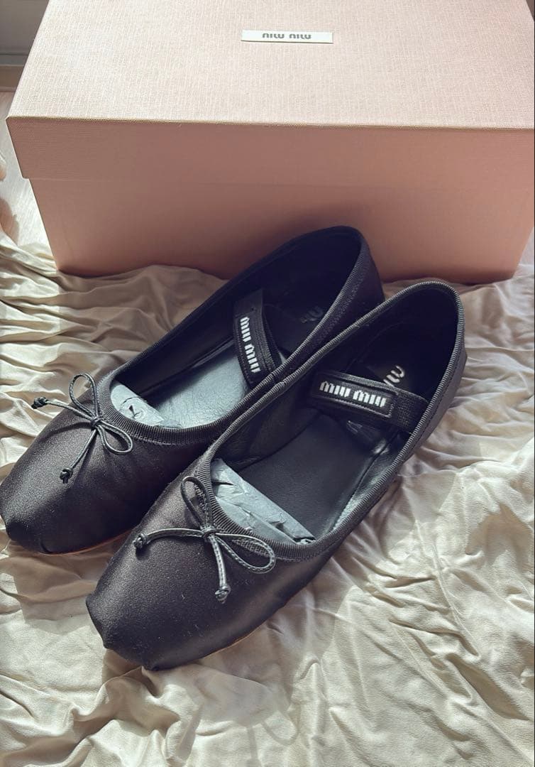 miumiu 希少サイズ　サテンバレリーナ 38.5