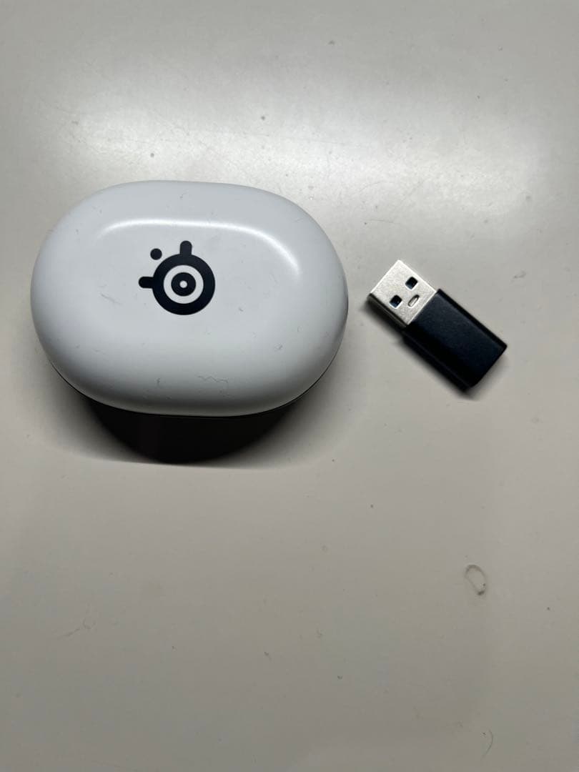 イヤホン SteelSeries Arctis GameBuds