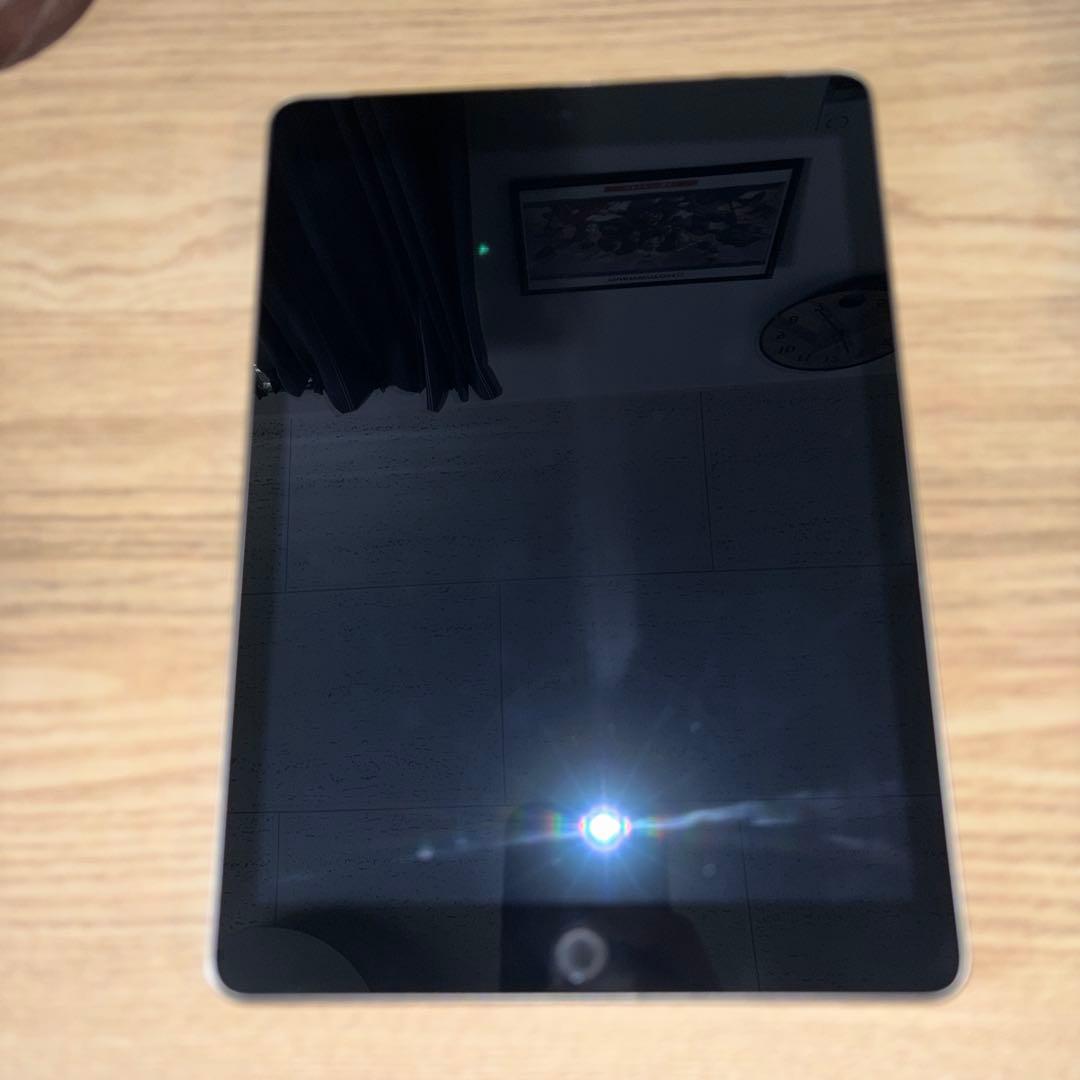 Apple iPad 第5世代 MP262J/A 128GB