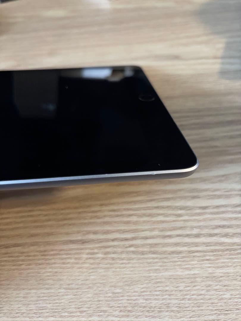 Apple iPad 第5世代 MP262J/A 128GB