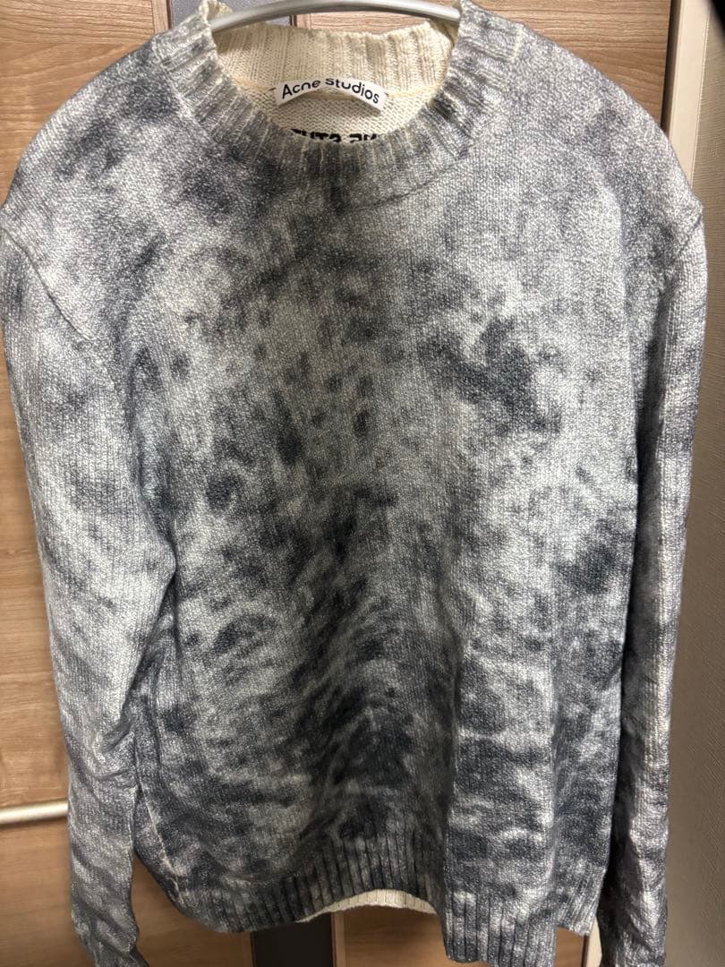 Acne Studios (アクネ ストゥディオズ) ニット