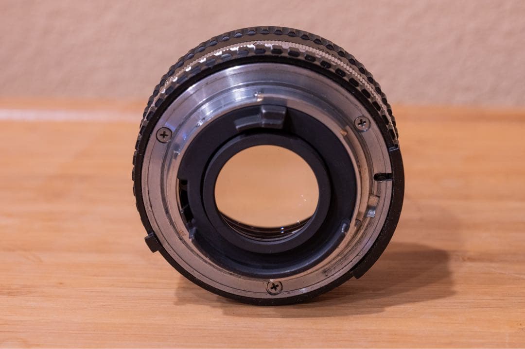 Nikon FG 一眼レフカメラ 50mmレンズ付き