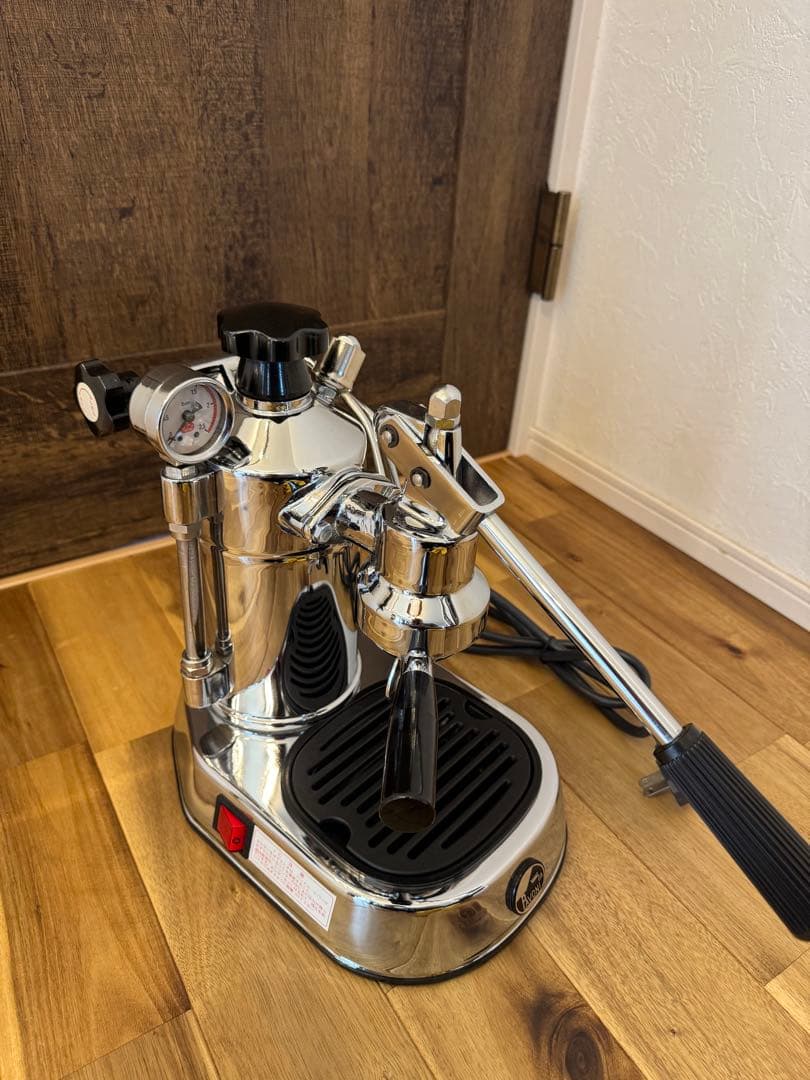 よだ。パボーニ　pavoni