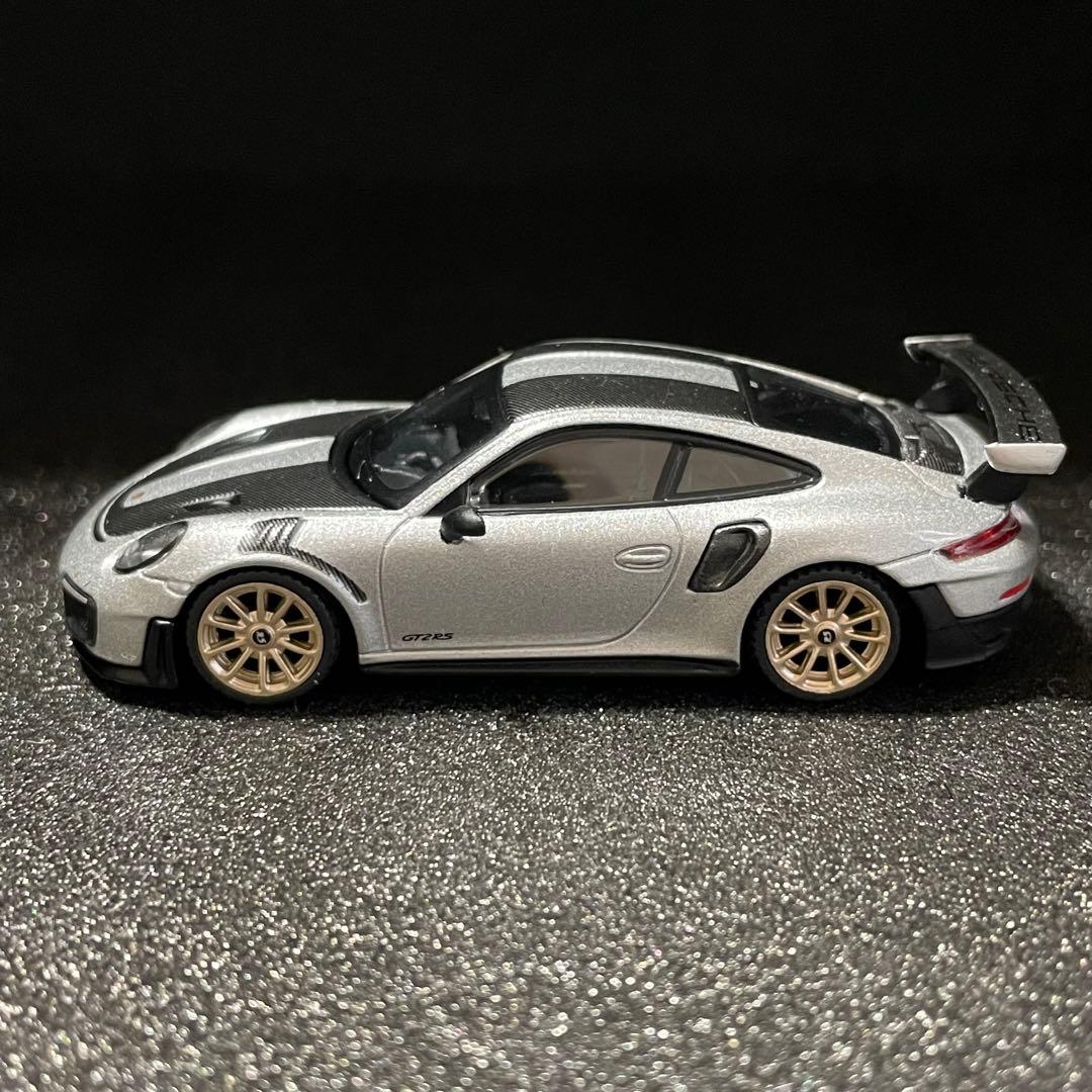 MINIGT ポルシェ 911 GT2 RS 【トイザらス購入品)