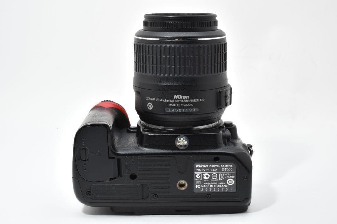 【大人気】 Nikon ニコン D7000 レンズキット デジタル一眼カメラ