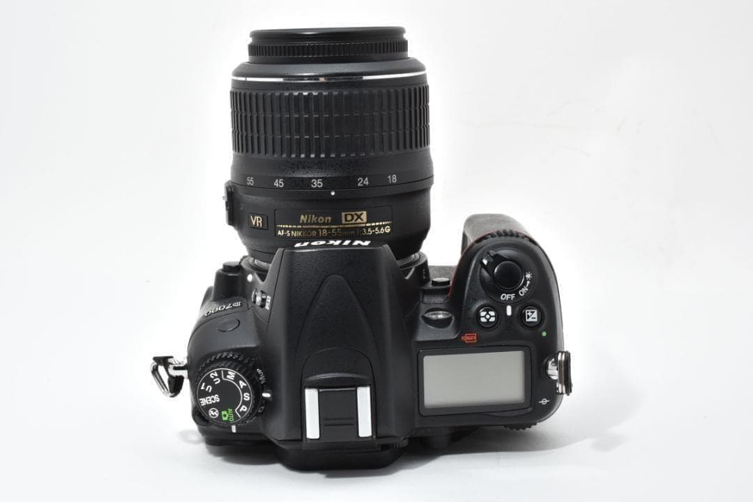 【大人気】 Nikon ニコン D7000 レンズキット デジタル一眼カメラ