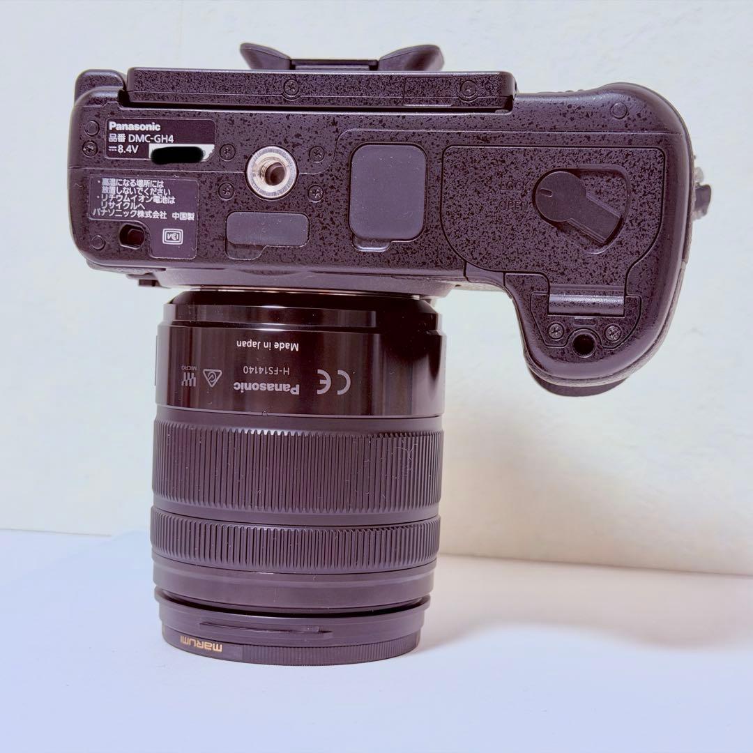 極上美品　Panasonic Lumix GH4 14-140レンズキット