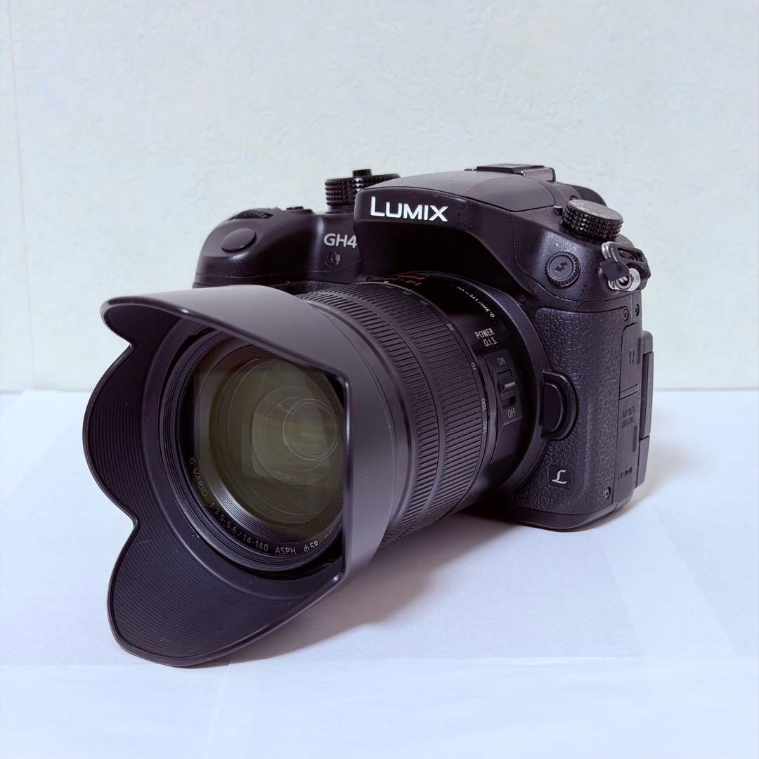 極上美品　Panasonic Lumix GH4 14-140レンズキット