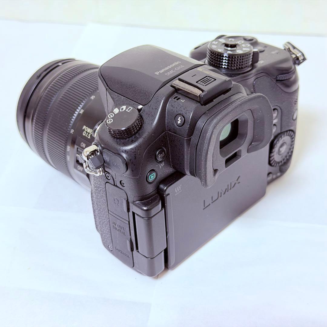 極上美品　Panasonic Lumix GH4 14-140レンズキット