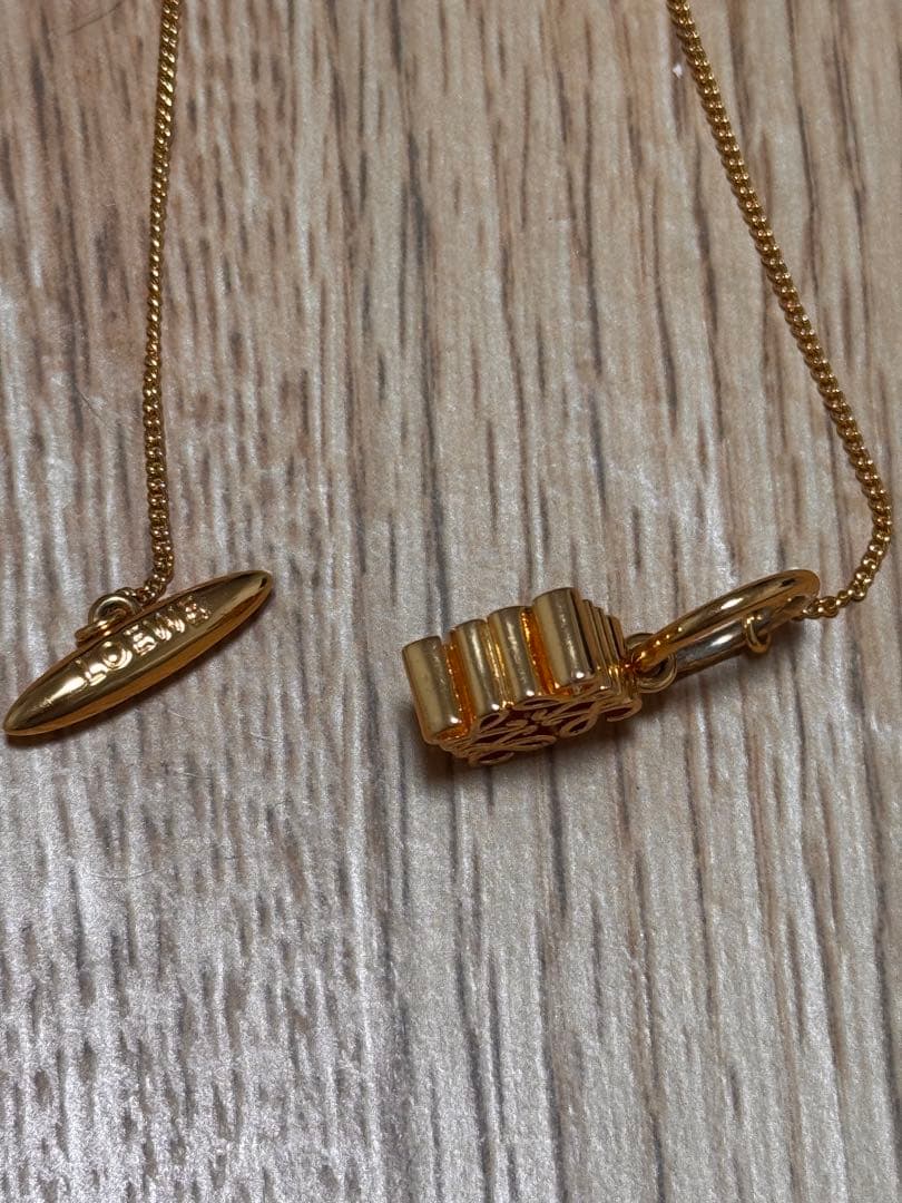 LOEWE アナグラム ネックレス