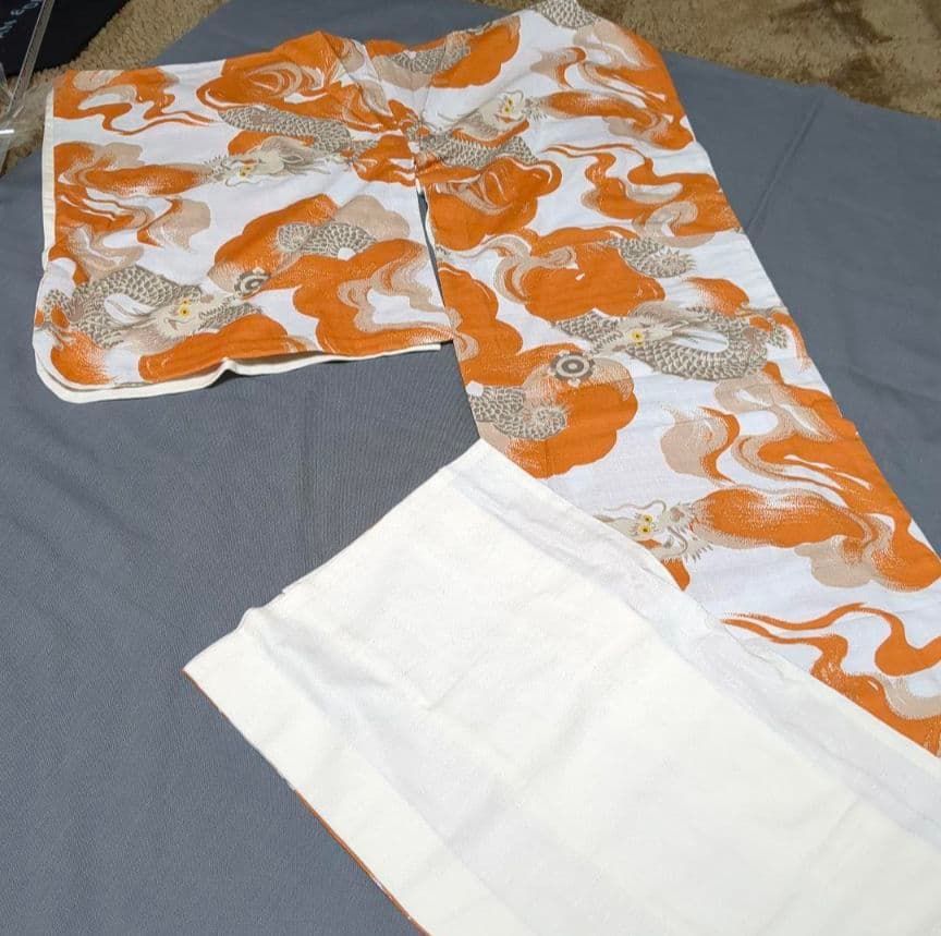 撫松庵　片身替わり　浴衣　龍