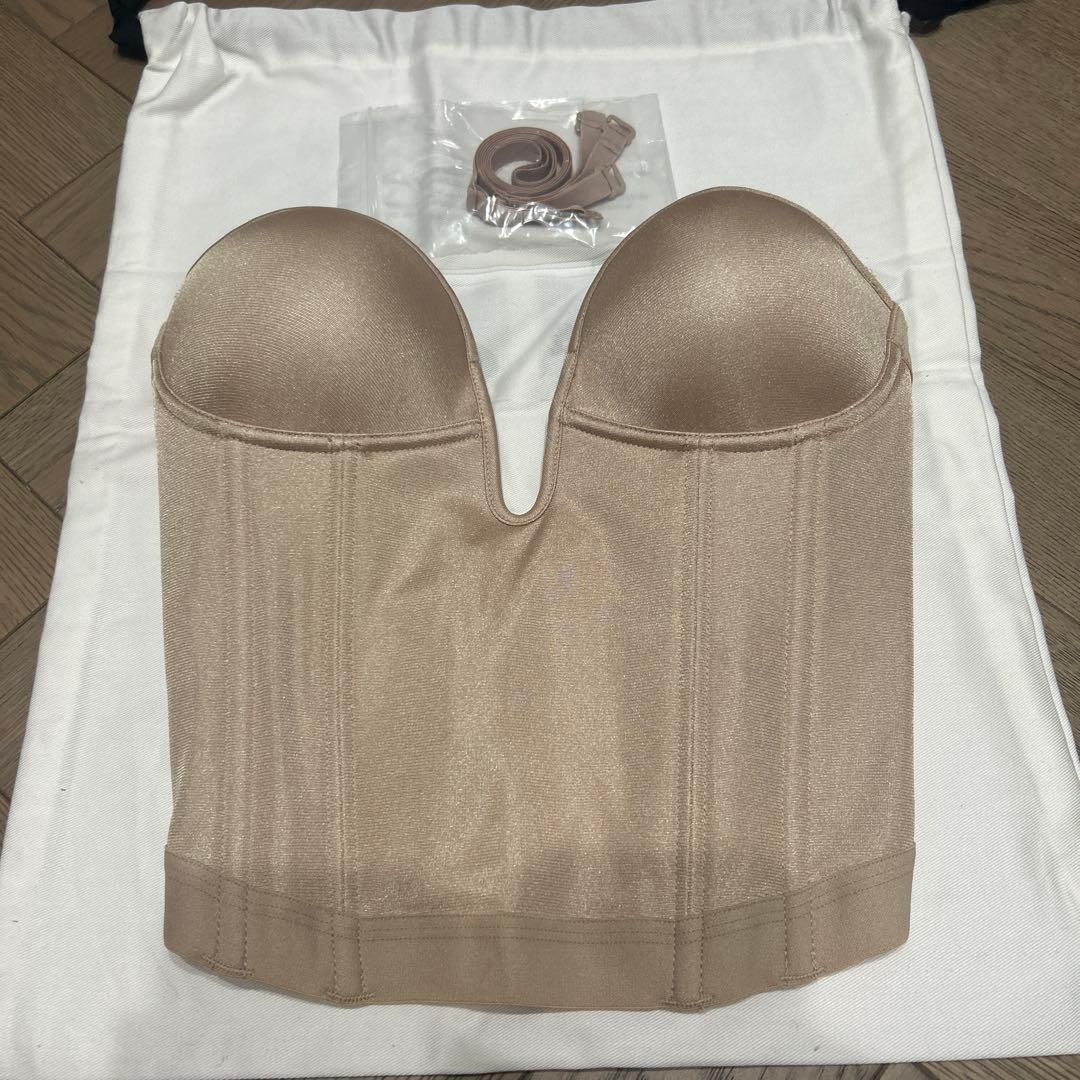 ラビーナ ビスチェ D70サイズ ストラップ付き ブライダルインナー