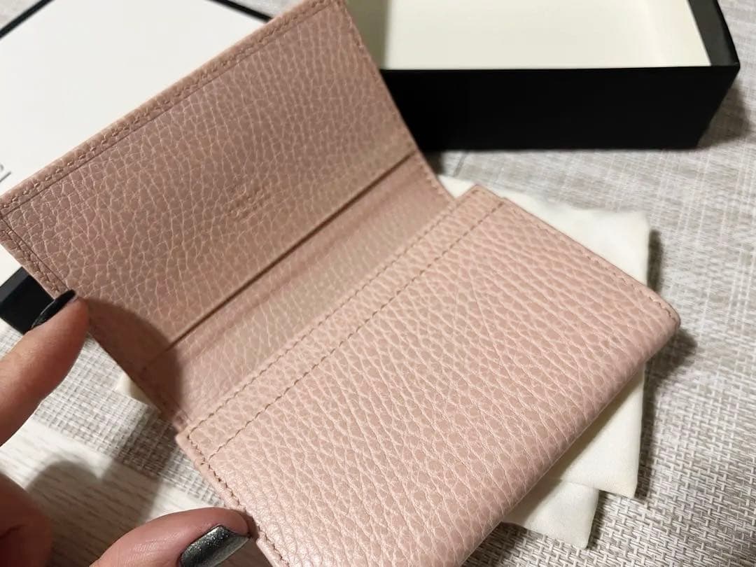 Gucci 名刺入れ　カードケース
