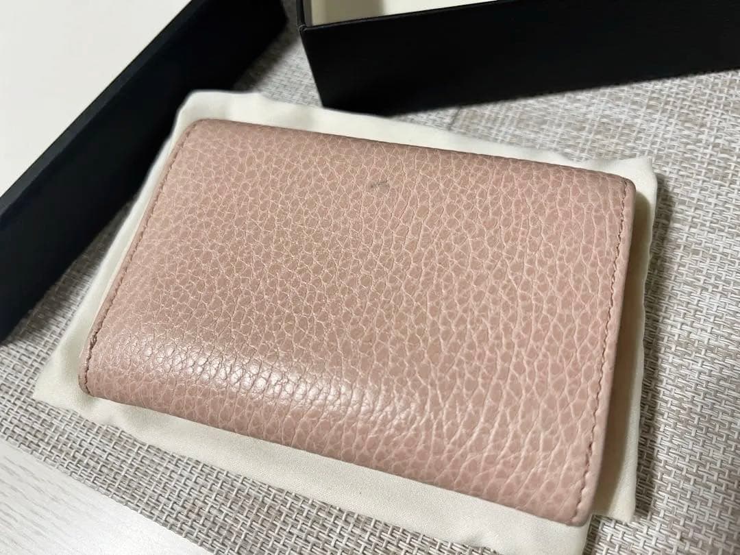 Gucci 名刺入れ　カードケース