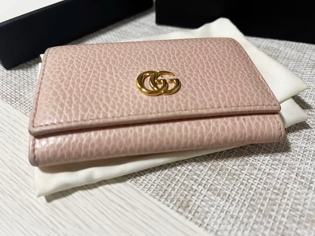 Gucci 名刺入れ　カードケース