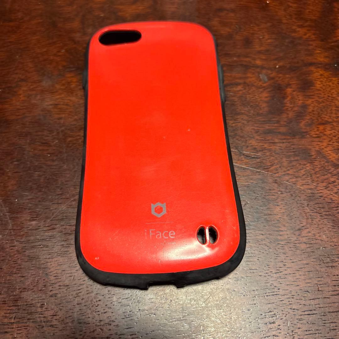 iPhone SE第2世代RED iFaceカバー付き