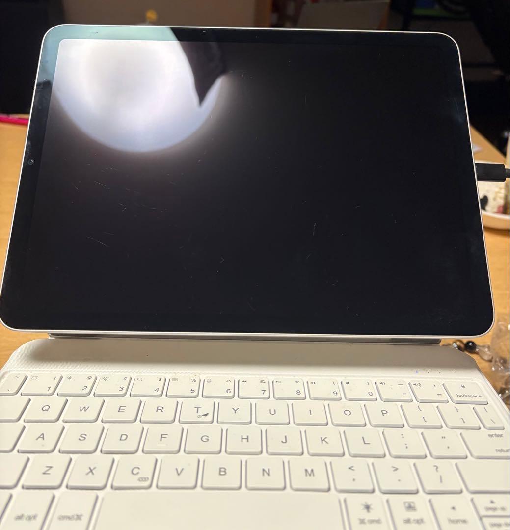 Apple iPad Air5 第5世代WiFiモデル 64GB