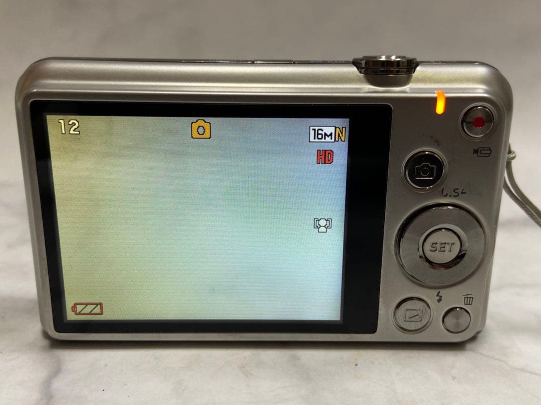 デジタルカメラ CASIO EXILIM 16.1 MEGA PIXELS EX-ZS25