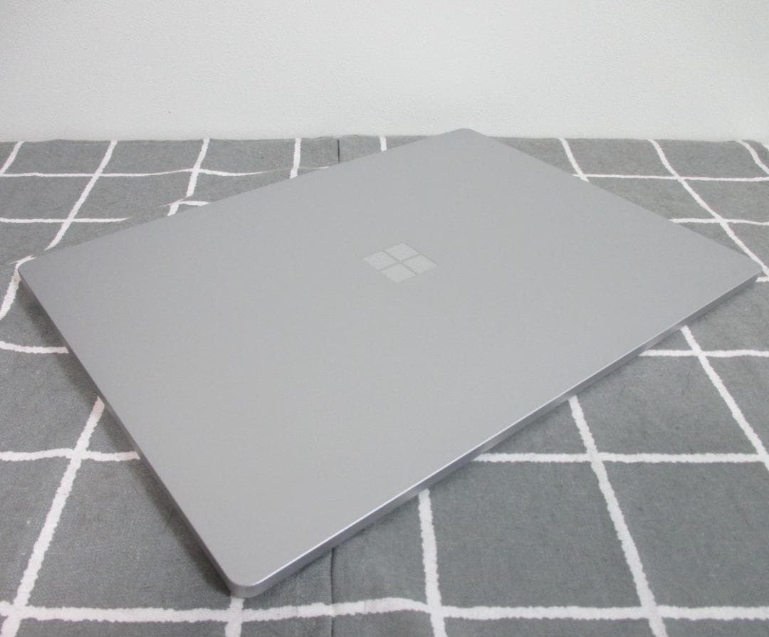 Microsoft SurfaceLaptop3 15インチ、ペン、マウス付