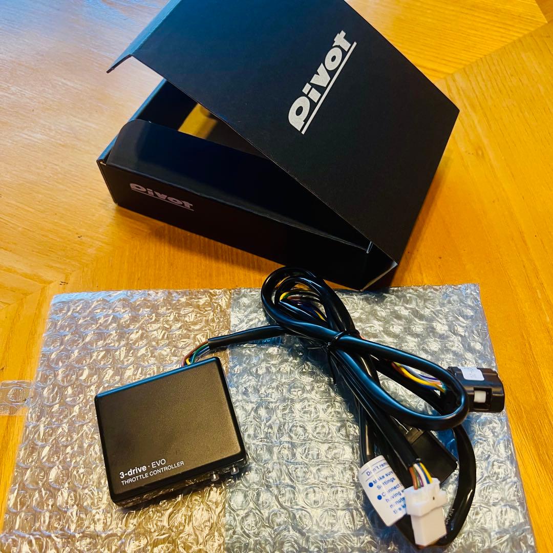 ⭐️新品❗️スロットルコントローラー/ PIVOT 3-drive・EVOハーネス付