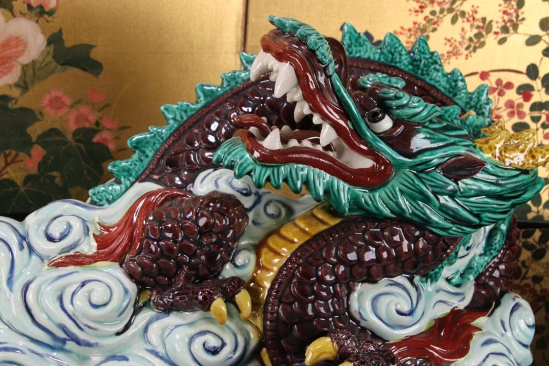 九谷焼　太吉　糠川清章　雲龍　干支 竜　置物 飾物 床飾り BE786
