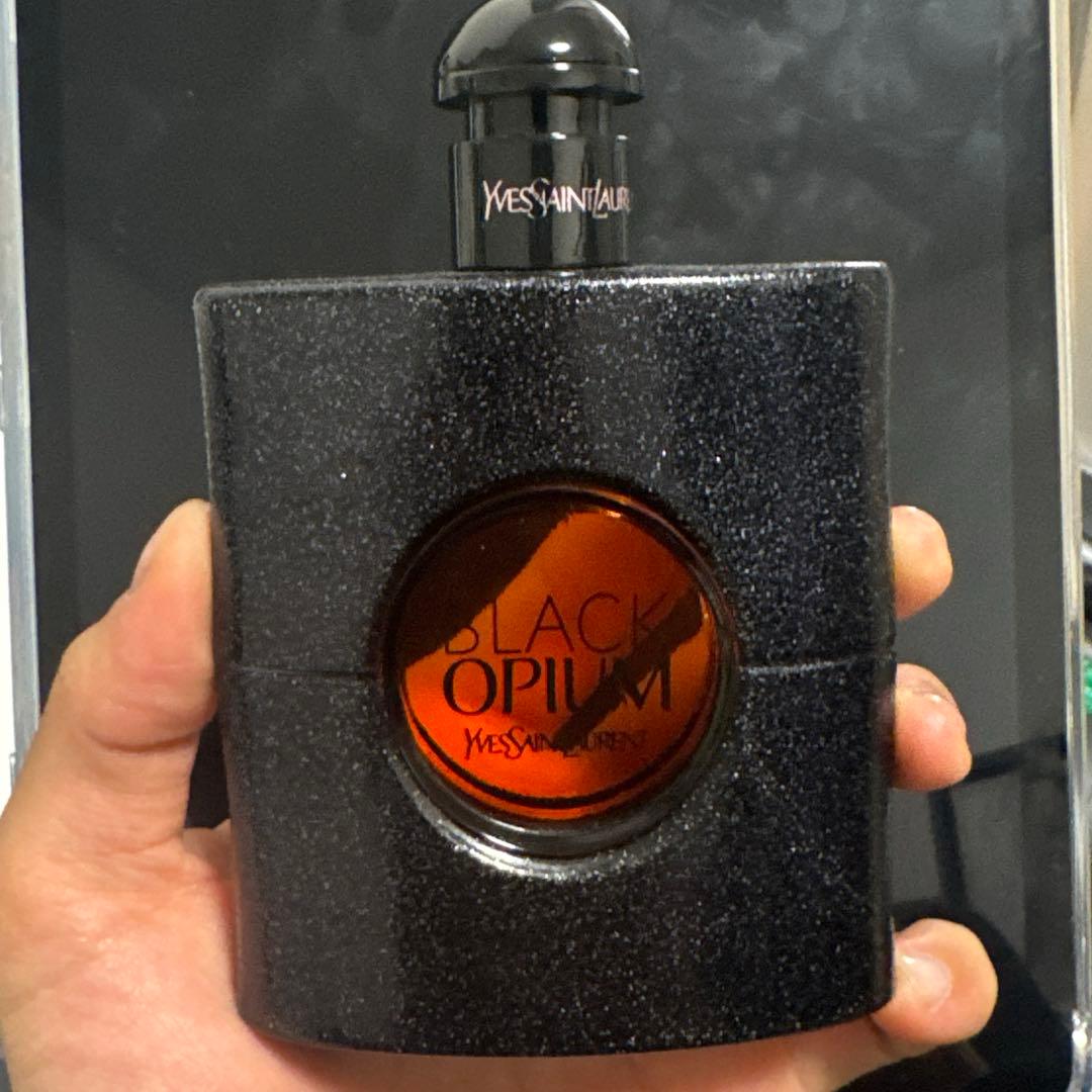 サンローランブラックオピウム