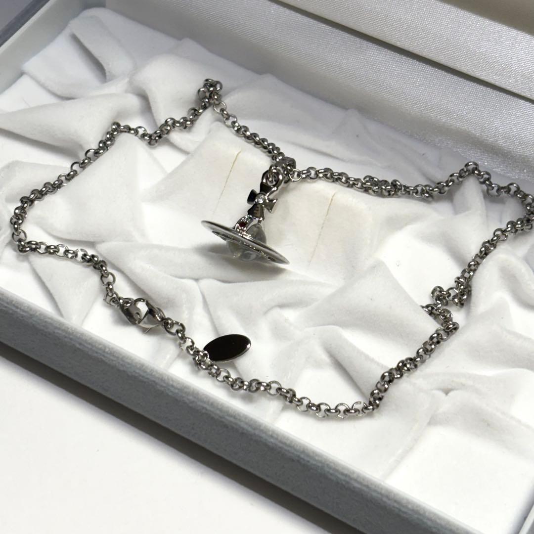 未使用級　正規品　ヴィヴィアンウエストウッド　3Dプチオーブネックレス 長さ45