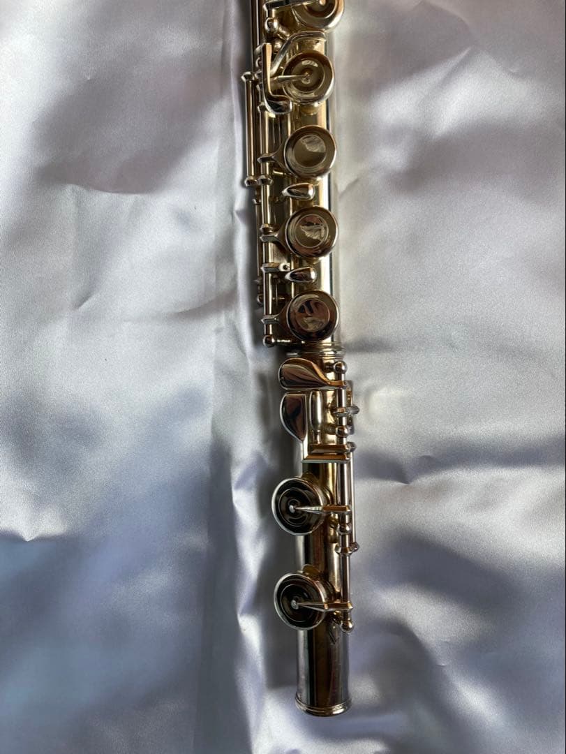 Pearlフルートpf665 頭部管銀製　初級〜中級者