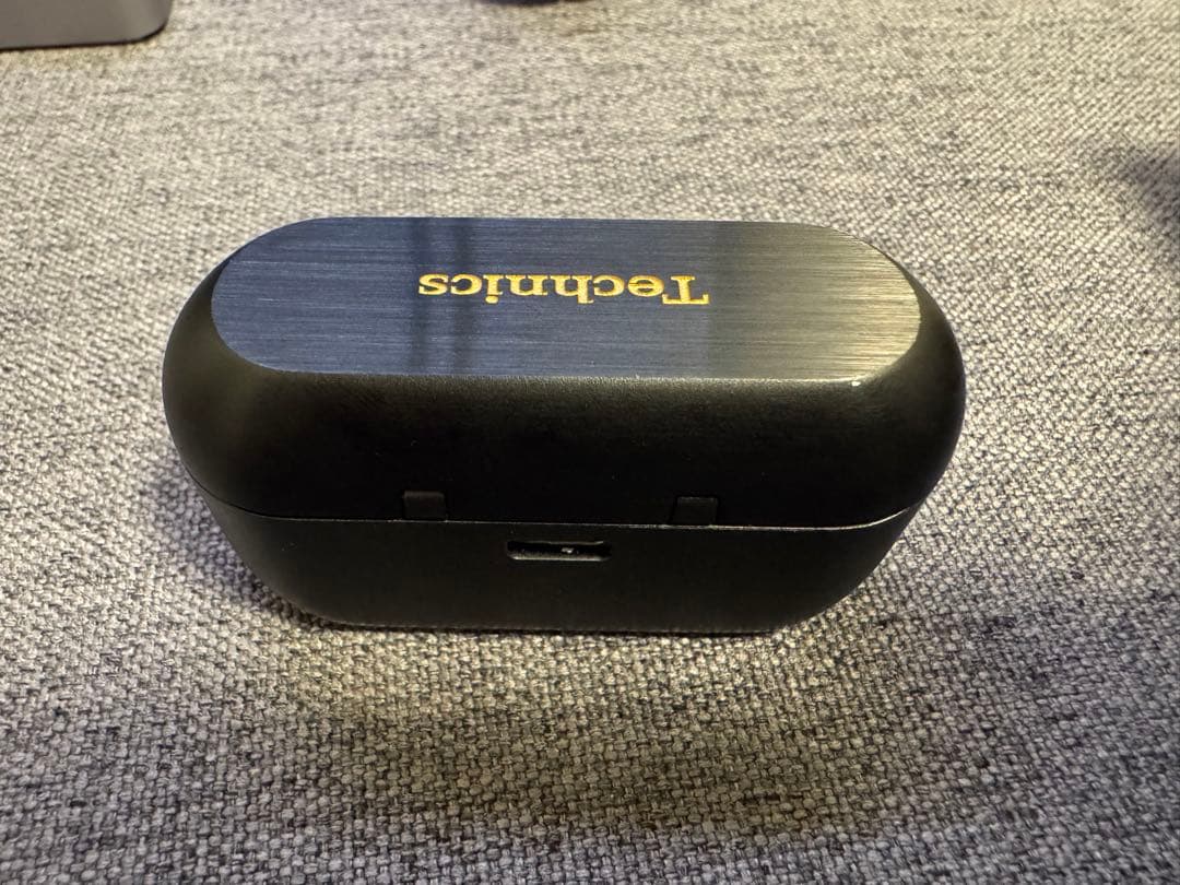 Technics ワイヤレスイヤホン ブラック　EAH-AZ100