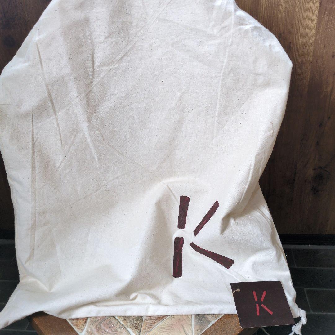 ヘレンカミンスキーのライファ帽子とKOOSのショルダーバッグ