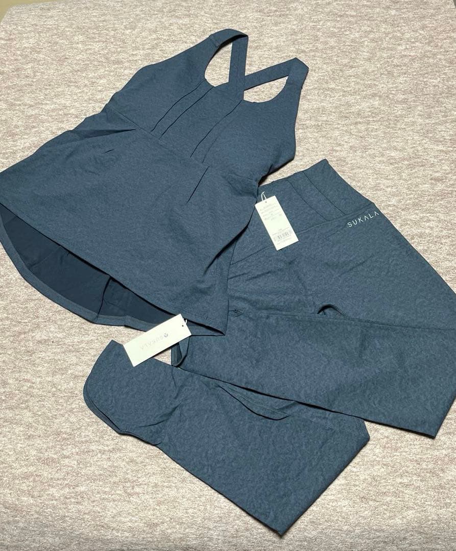 新品未使用　デニムクロスタンクトップ&デニムスリットレギンスM ネイビー