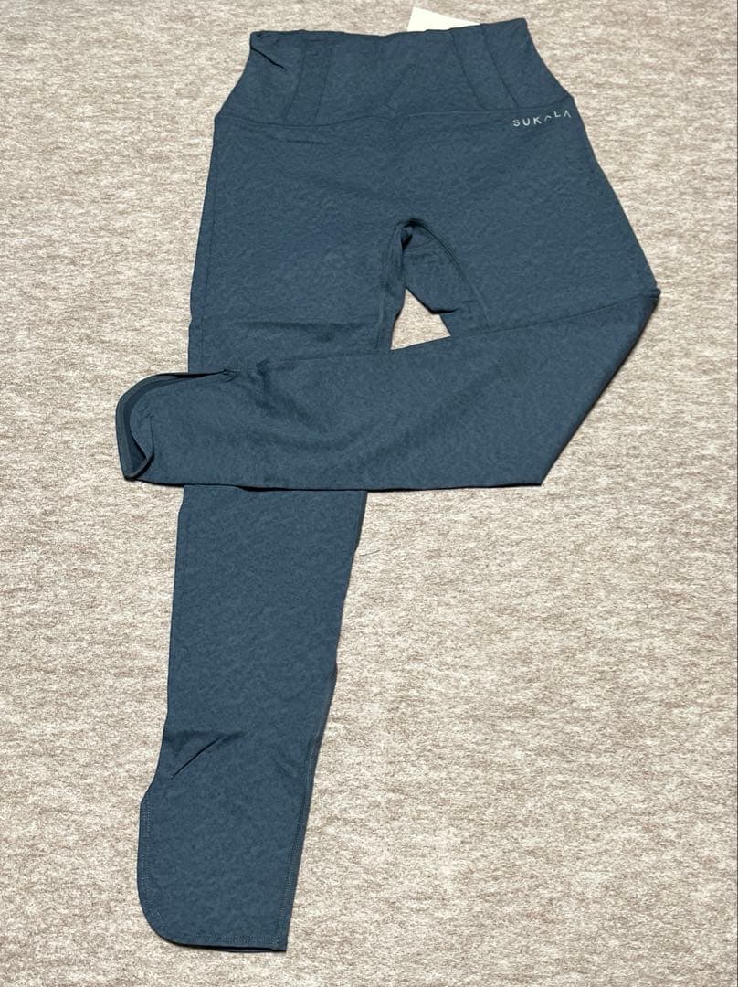 新品未使用　デニムクロスタンクトップ&デニムスリットレギンスM ネイビー