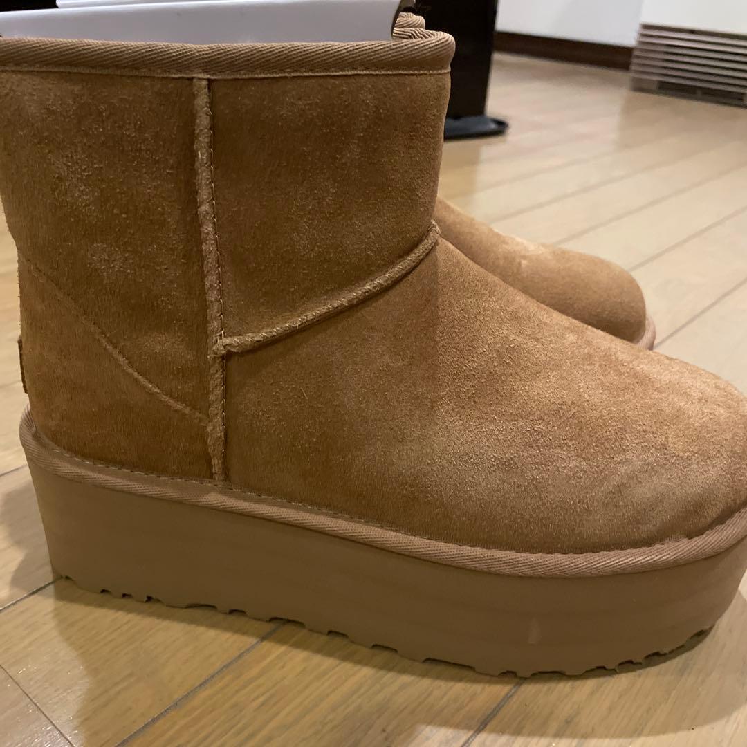 UGG ムートンブーツ ベージュ