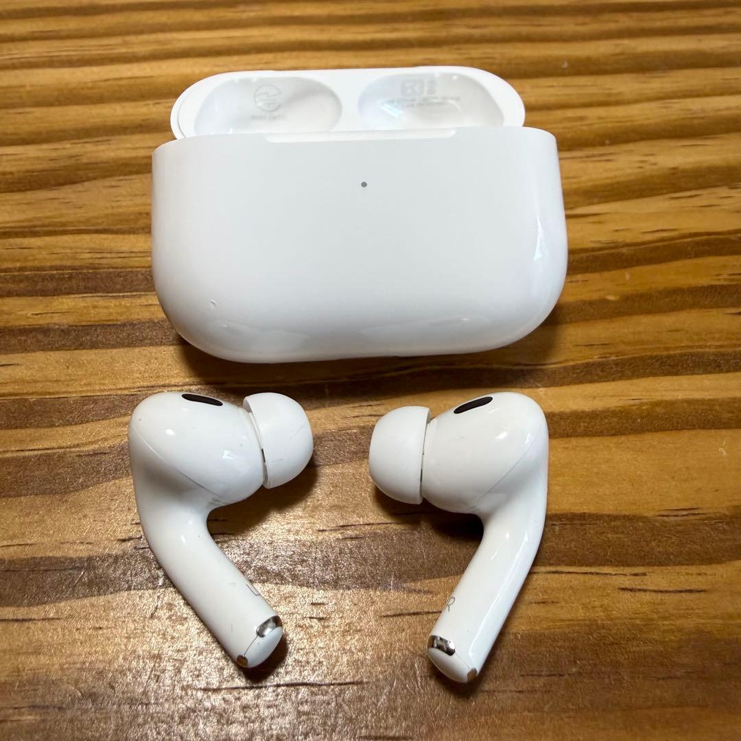 R*様 【美品】AirPods Pro 第2世代 Apple純正品