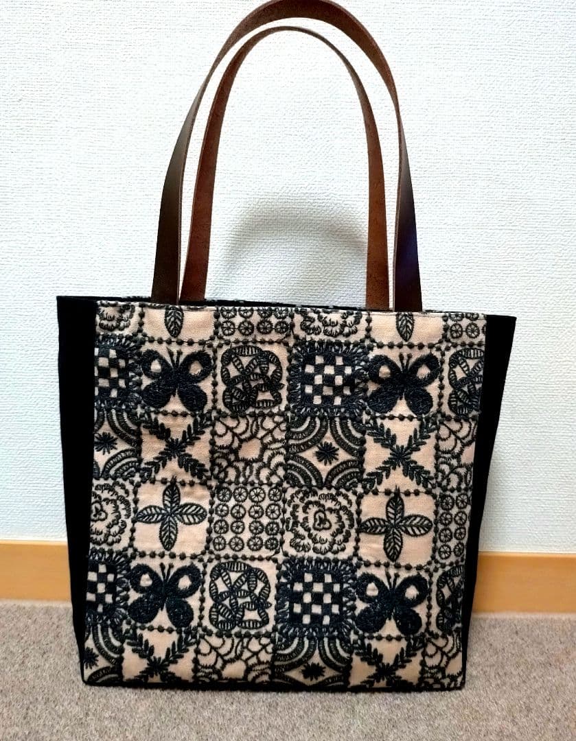 ミナペルホネントートバッグ大き目　　ハンドメイド