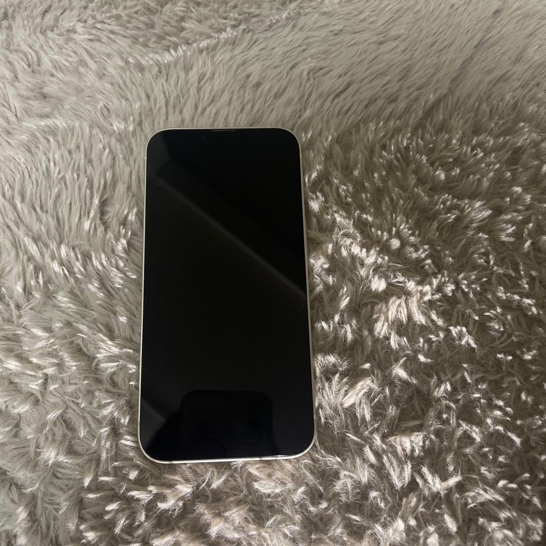 iPhone13 256GB 本体　スターライト