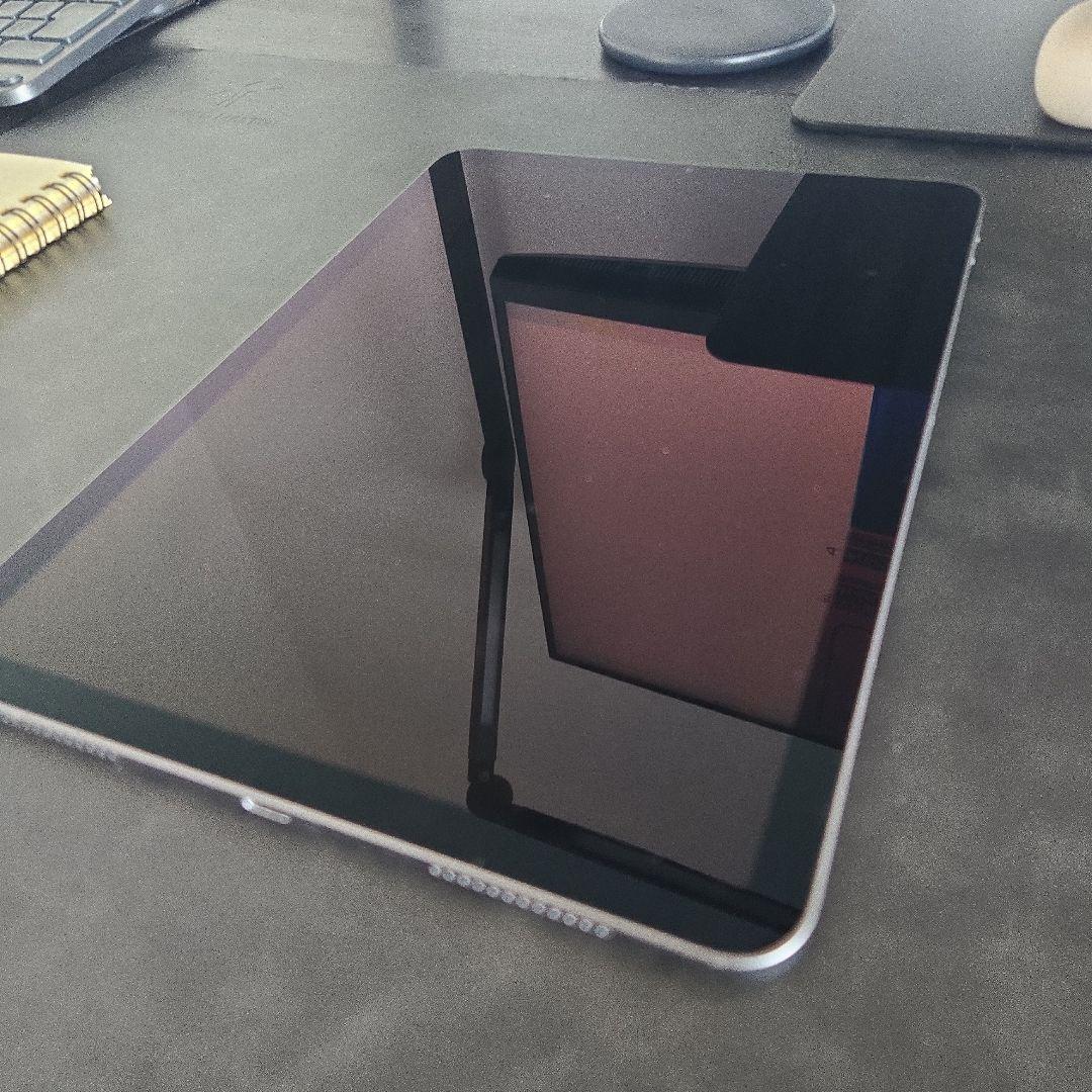 【傷なし美品】iPad Air 4 (第4世代) 256GB 本体のみ