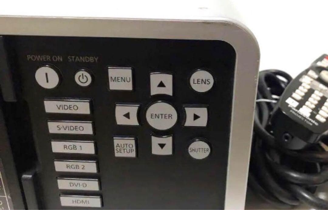 Panasonic プロジェクター　PT-DW740S ⭐️7000lm 日本製